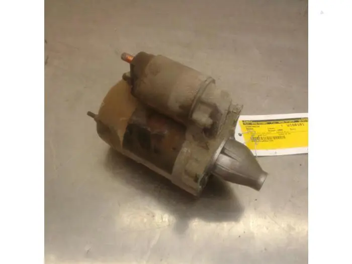 Motor de arranque Mazda 323