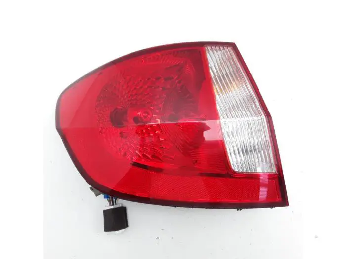 Luz trasera izquierda Hyundai Getz