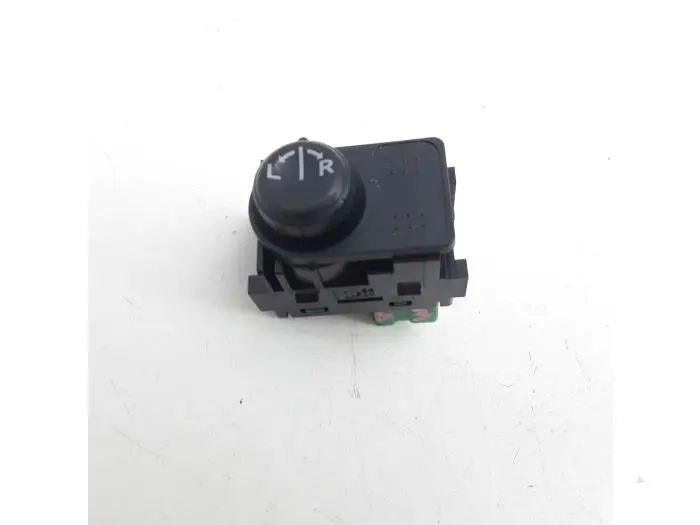 Interruptor de retrovisor Nissan Qashqai+2