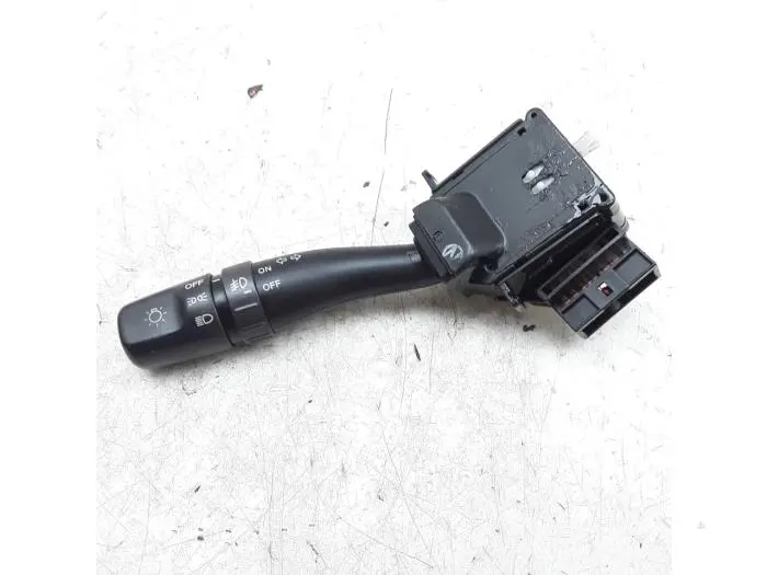 Interruptor de luz Hyundai Trajet