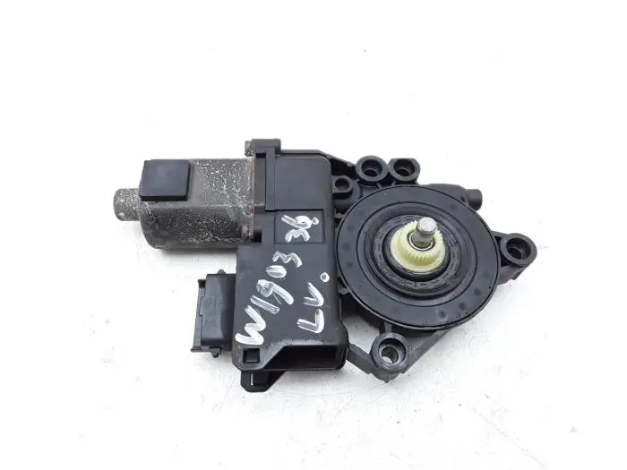 Motor de ventanilla de puerta Hyundai IX55