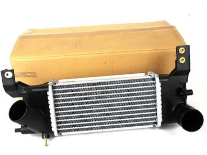 Intercooler Mazda 323