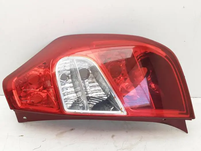 Luz trasera derecha Hyundai I10