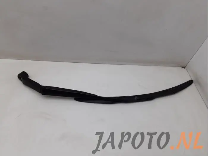 Brazo delantero de limpiaparabrisas Suzuki Ignis