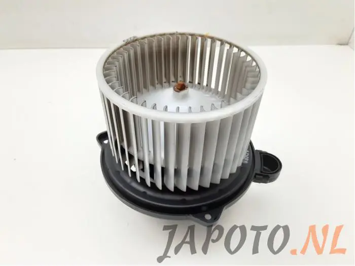 Motor de ventilador de calefactor Kia Cee'D