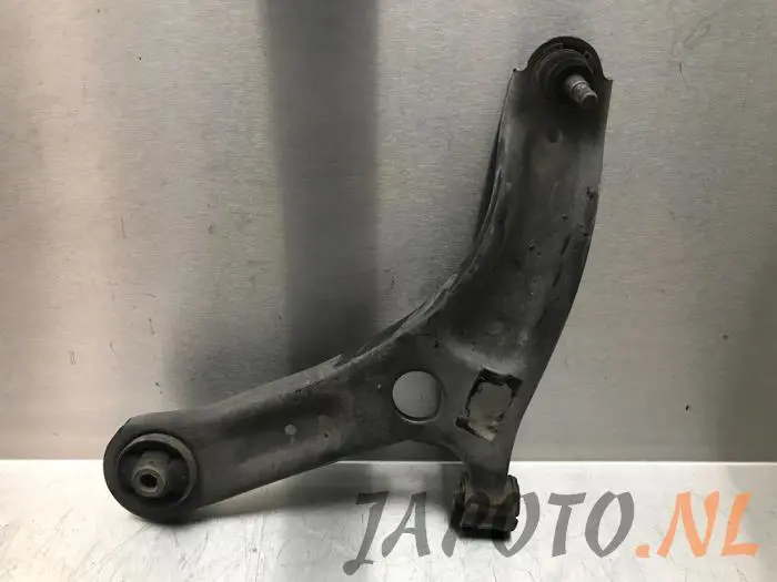 Brazo portante lado inferior izquierda delante Hyundai I20