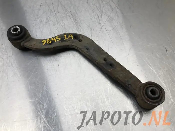 Brazo portante izquierda detrás Toyota Rav-4