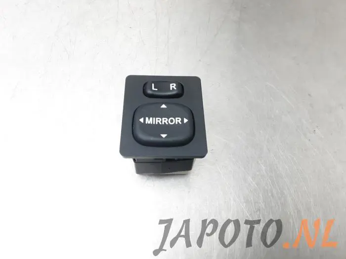 Interruptor de retrovisor Toyota Yaris