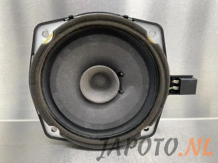 Altavoz Hyundai Terracan