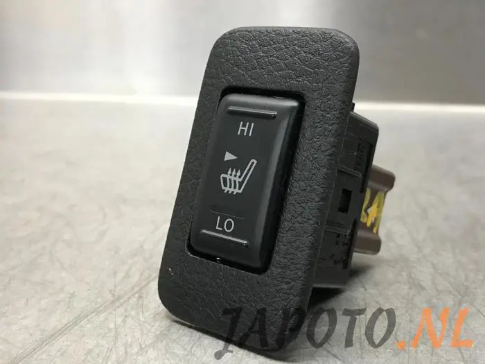 Interruptor de calefactor de asiento Nissan Murano