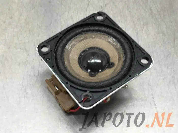 Altavoz Nissan Murano