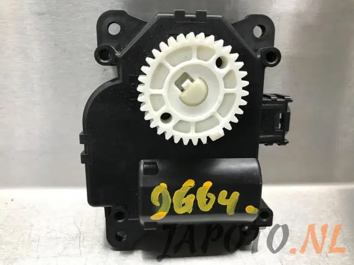 Motor de válvula de calefactor Toyota Yaris