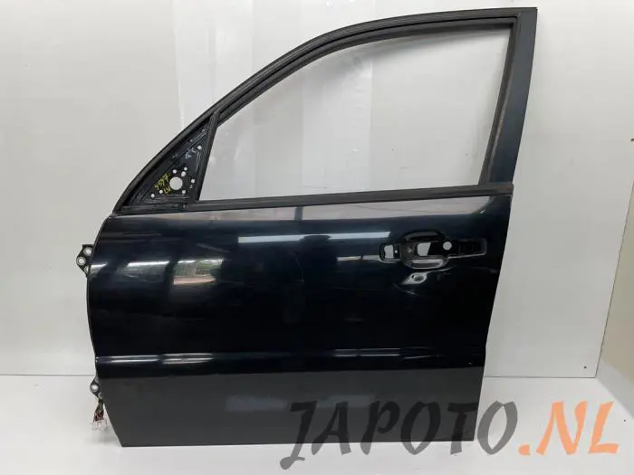 Puerta de 4 puertas izquierda delante Ssang Yong Rexton