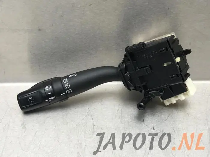 Interruptor de luz Toyota Previa