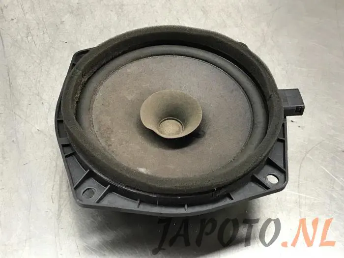 Altavoz Mitsubishi Pajero