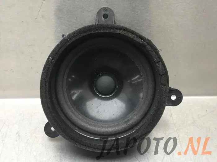 Altavoz Subaru Forester