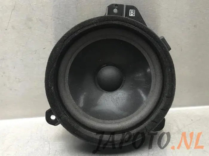 Altavoz Subaru Forester