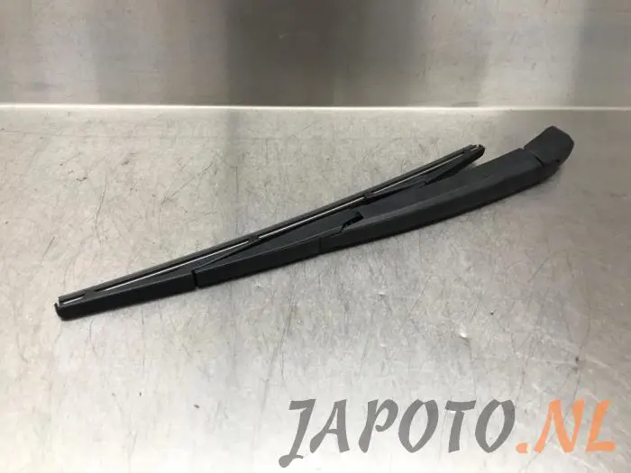 Brazo de limpiaparabrisas detrás Hyundai I40