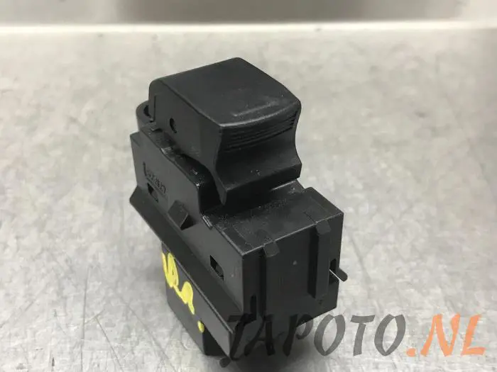 Interruptor de ventanilla eléctrica Suzuki Baleno