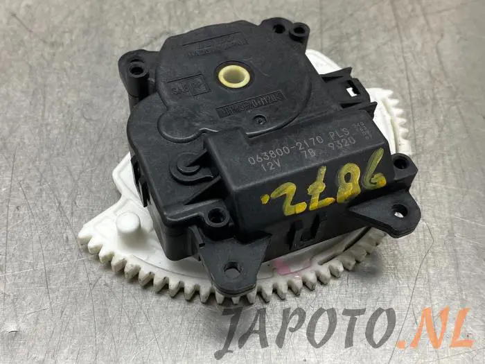 Motor de válvula de calefactor Toyota Rav-4