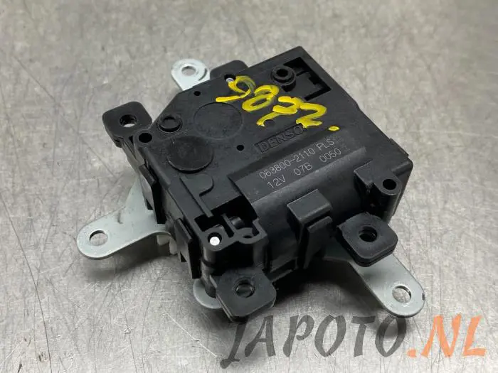 Motor de válvula de calefactor Toyota Rav-4