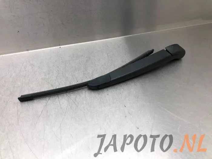 Brazo de limpiaparabrisas detrás Hyundai I30