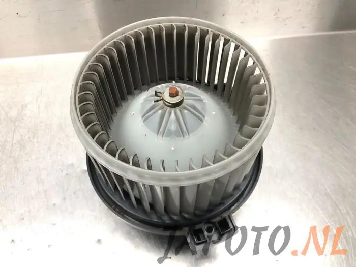 Motor de ventilador de calefactor Toyota Yaris