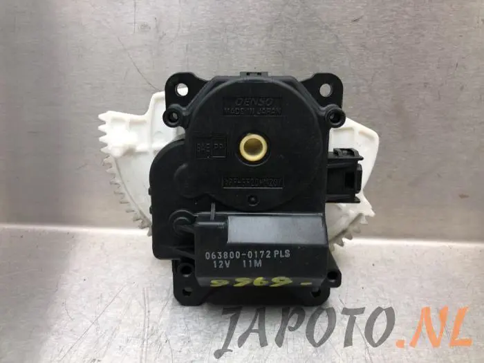 Motor de válvula de calefactor Toyota Rav-4