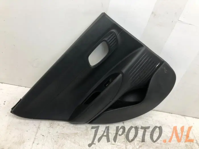 Tapizado de puerta de 4 puertas izquierda detrás Hyundai I20