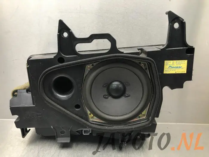 Subwoofer Toyota Landcruiser