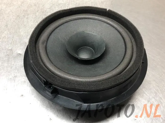 Altavoz Suzuki Baleno