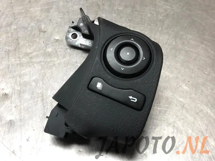 Interruptor de mando de volante Lexus IS 300