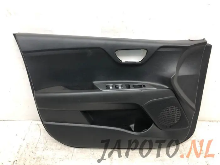 Tapizado de puerta de 4 puertas izquierda delante Kia Stonic