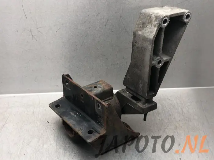 Soporte de caja de cambios Suzuki Swift