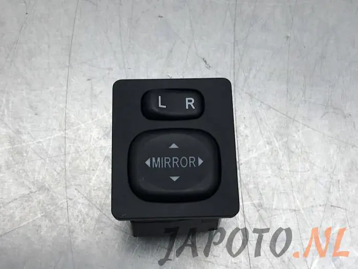 Interruptor de retrovisor Toyota Auris