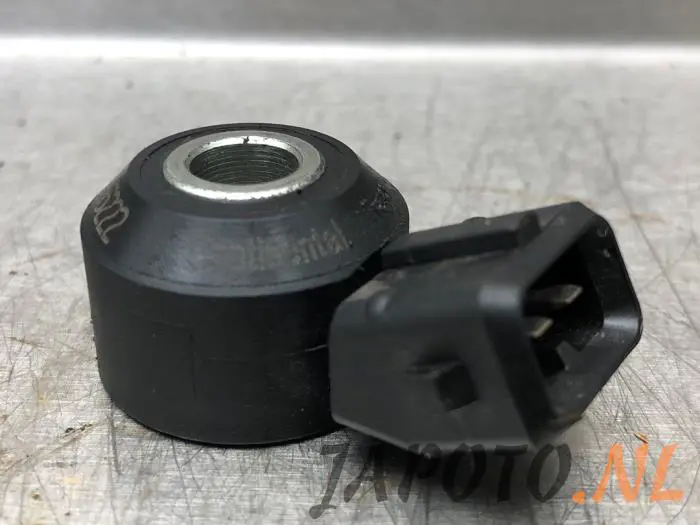 Sensor de golpeteo Nissan NV200