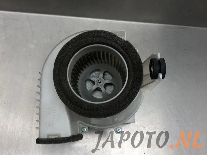 Ventilador de batería Toyota Auris