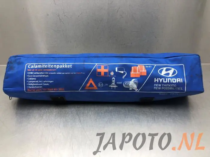 Juego de primeros auxilios Hyundai IX20