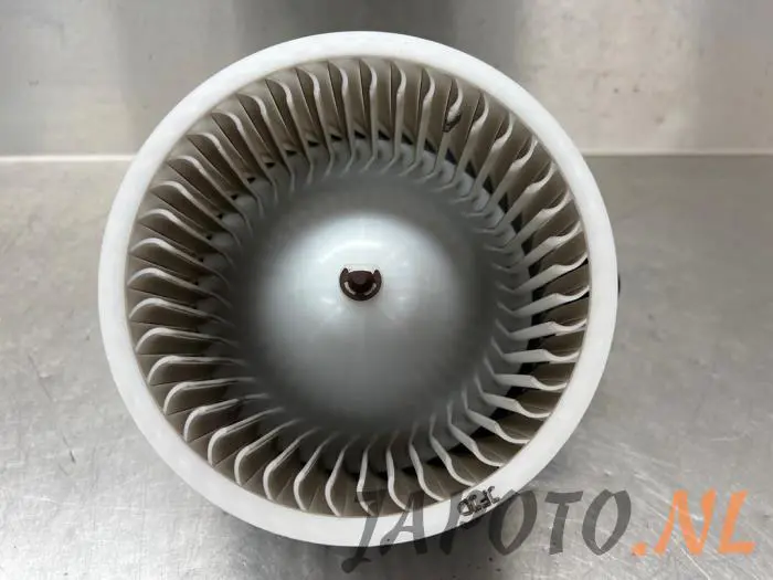 Motor de ventilador de calefactor Kia Cee'D