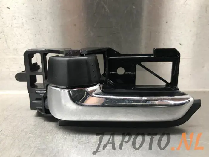 Manija de puerta de 4 puertas izquierda delante Suzuki Ignis