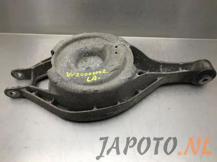 Brazo de soporte inferior izquierda detrás Nissan 350 Z