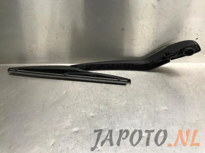 Brazo de limpiaparabrisas detrás Toyota Yaris