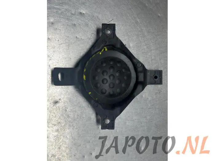 Cubierta de faro de niebla izquierda Daihatsu Materia