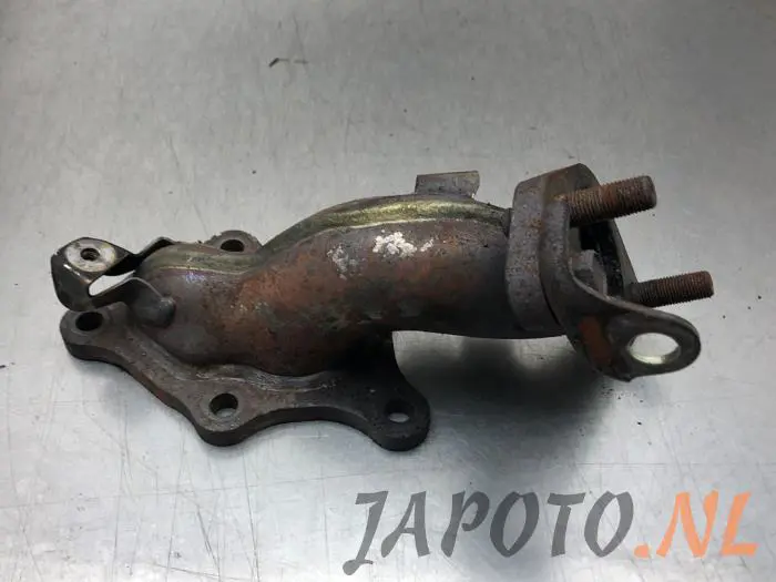 Cuerpo de termostato Mitsubishi Colt