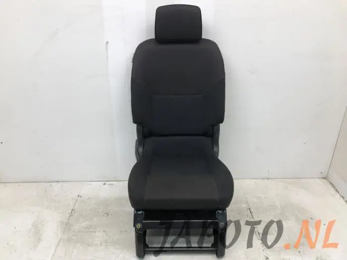 Asiento (autobús) Nissan NV200