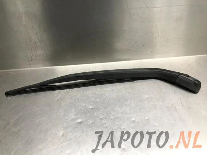 Brazo de limpiaparabrisas detrás Toyota Corolla Verso