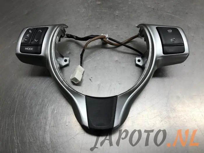 Interruptor de mando de volante Toyota Verso-S