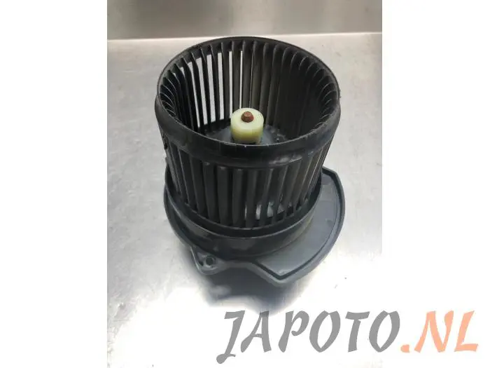 Motor de ventilador de calefactor Toyota IQ