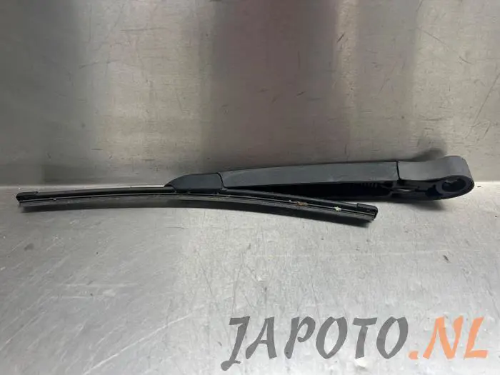 Brazo de limpiaparabrisas detrás Hyundai I30