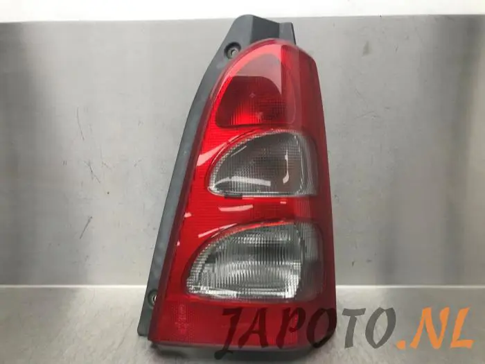 Luz trasera derecha Suzuki Wagon R+